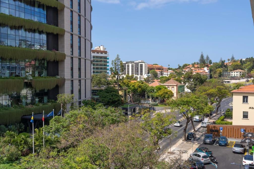 D.Henrique I Apartamento Frente Ao Savoy Palace Funchal  Exterior foto